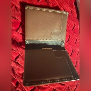 Bellroy Brown Money Clip